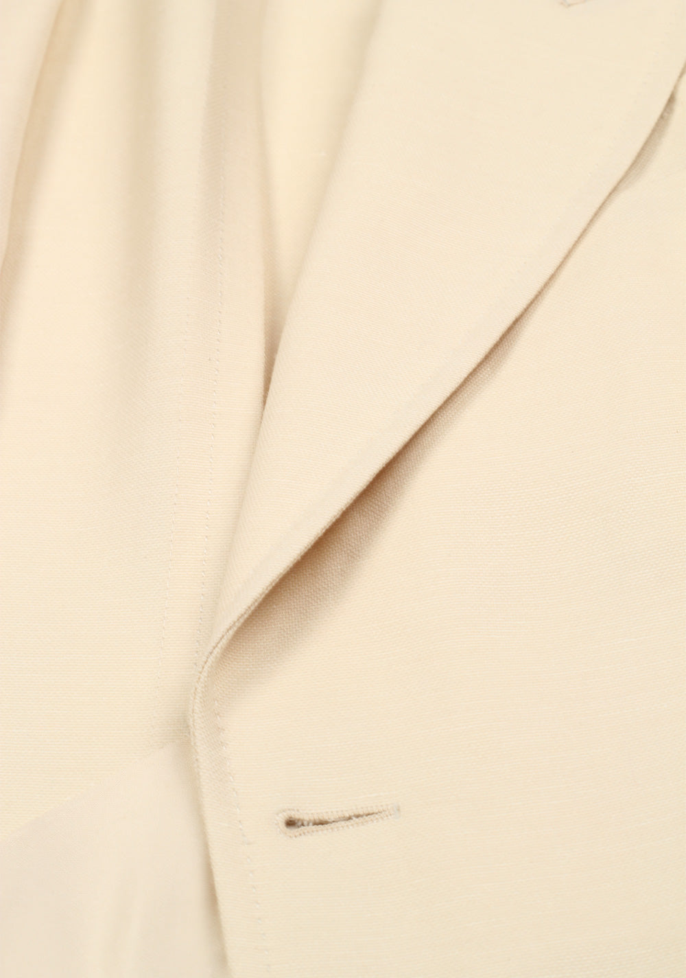 TOM FORD Shelton Ivory Suit Size 46 / 36R U.S. In Wool Linen Mohair