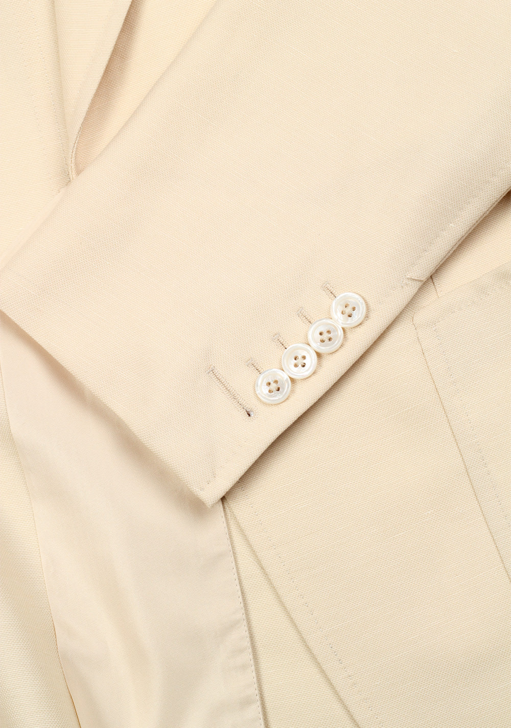 TOM FORD Shelton Ivory Suit Size 46 / 36R U.S. In Wool Linen Mohair