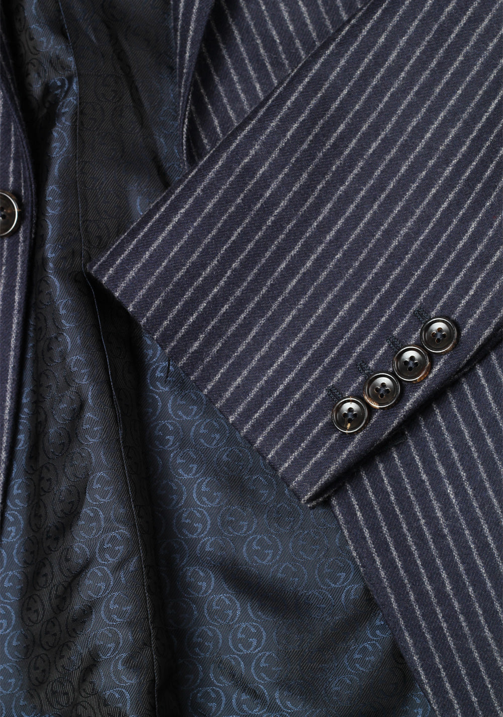Gucci Navy Flannel Striped Suit Size 48 / 38R U.S. In Wool