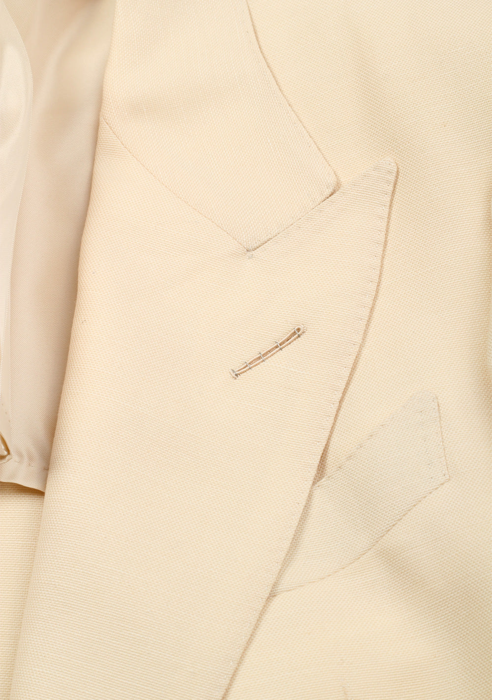 TOM FORD Shelton Cream Suit Size 48 / 38R U.S. In Wool Linen Mohair