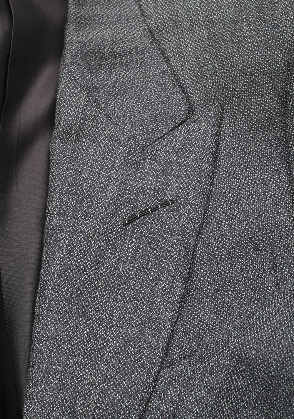 TOM FORD Shelton Gray Suit Size 50 / 40R U.S. In Wool Silk