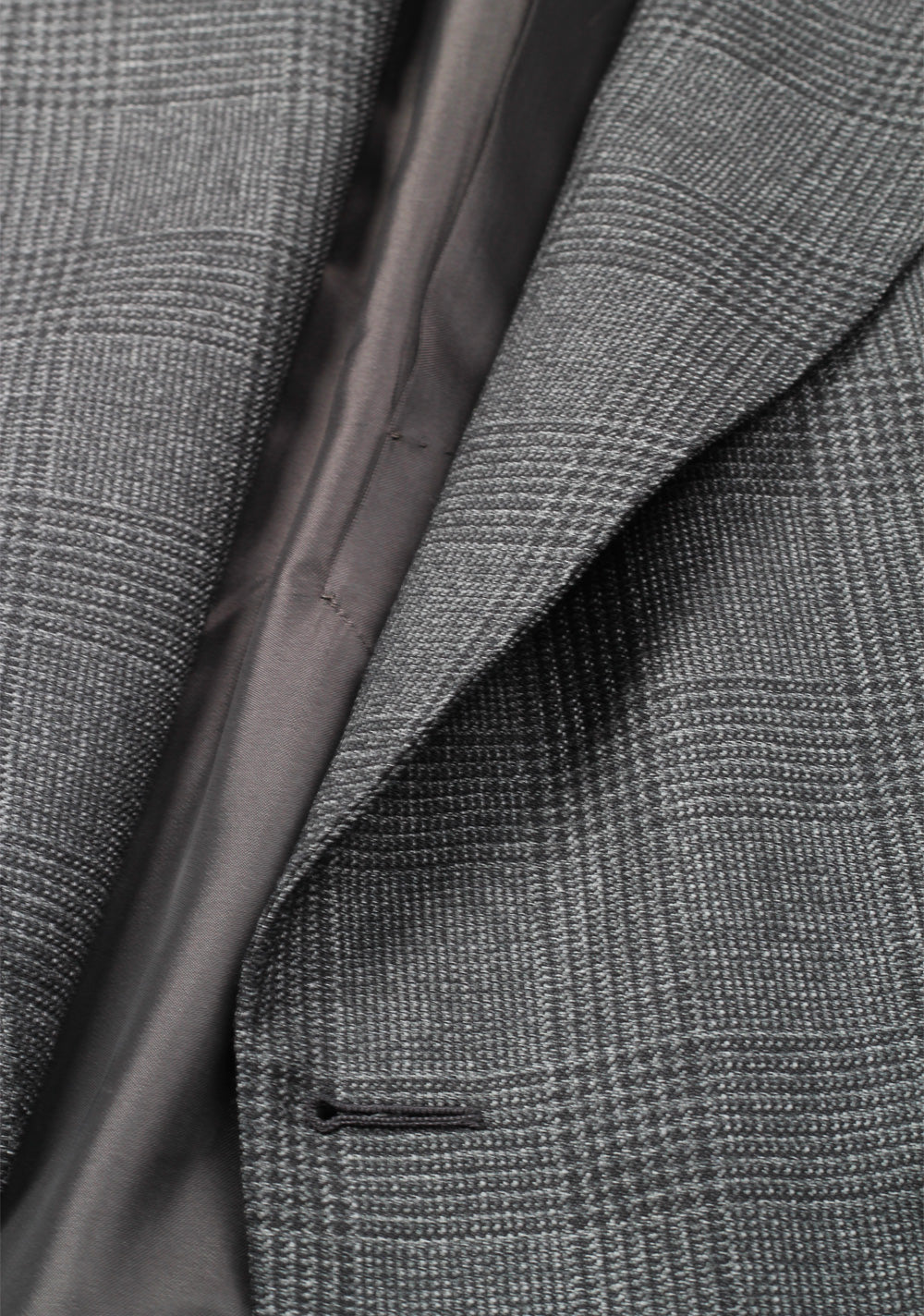 TOM FORD Shelton Checked Double Breasted Gray Suit Size 48 / 38R U.S. In Mohair Wool