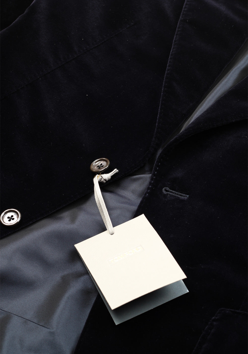 TOM FORD Shelton Black Velvet Sport Coat Tuxedo Dinner Jacket Size 48 / 38R U.S.