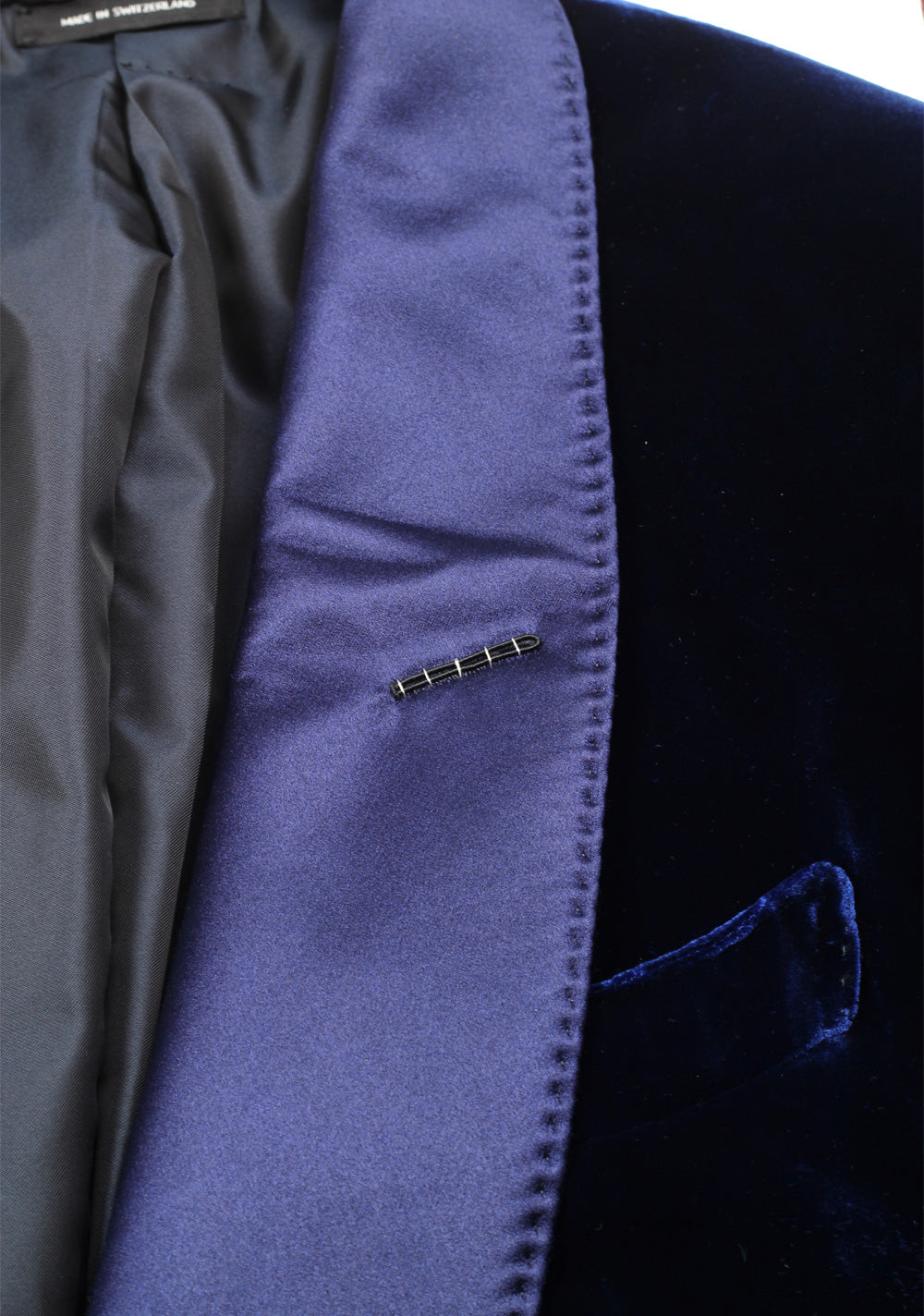 TOM FORD Shelton Shawl Collar Velvet Purple Sport Coat Tuxedo Dinner Jacket Size 48 / 38R U.S.