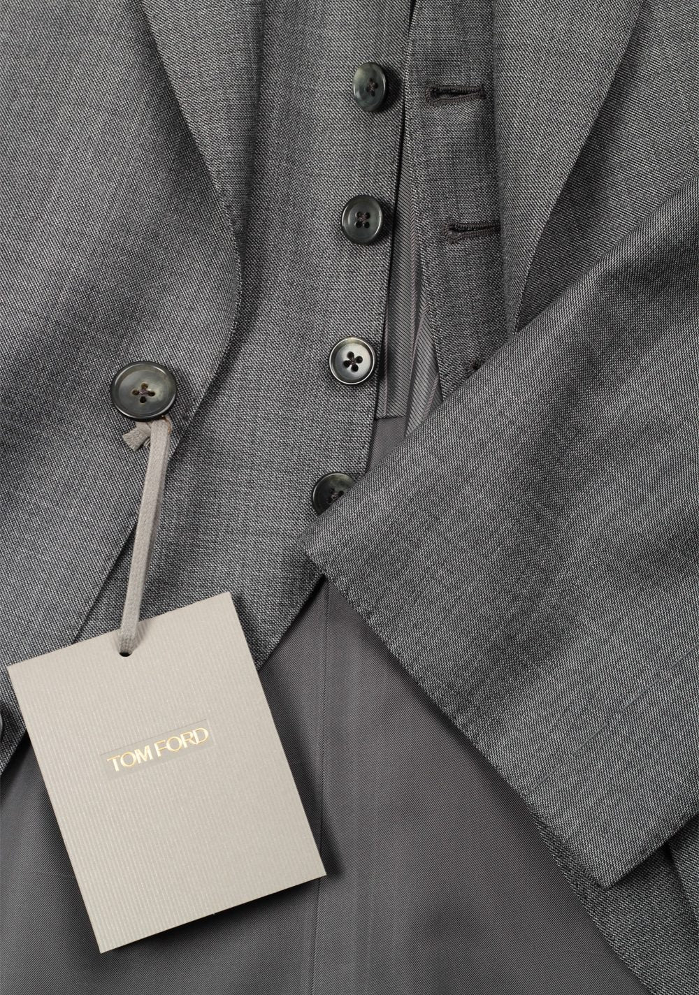 TOM FORD Windsor Gray Sharkskin 3 Piece Suit In Wool Fit A
