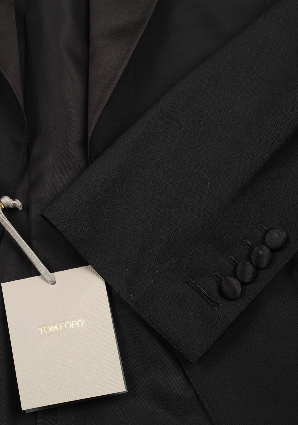 TOM FORD Windsor Black Tuxedo Suit Size 52C / 42S U.S. Fit A