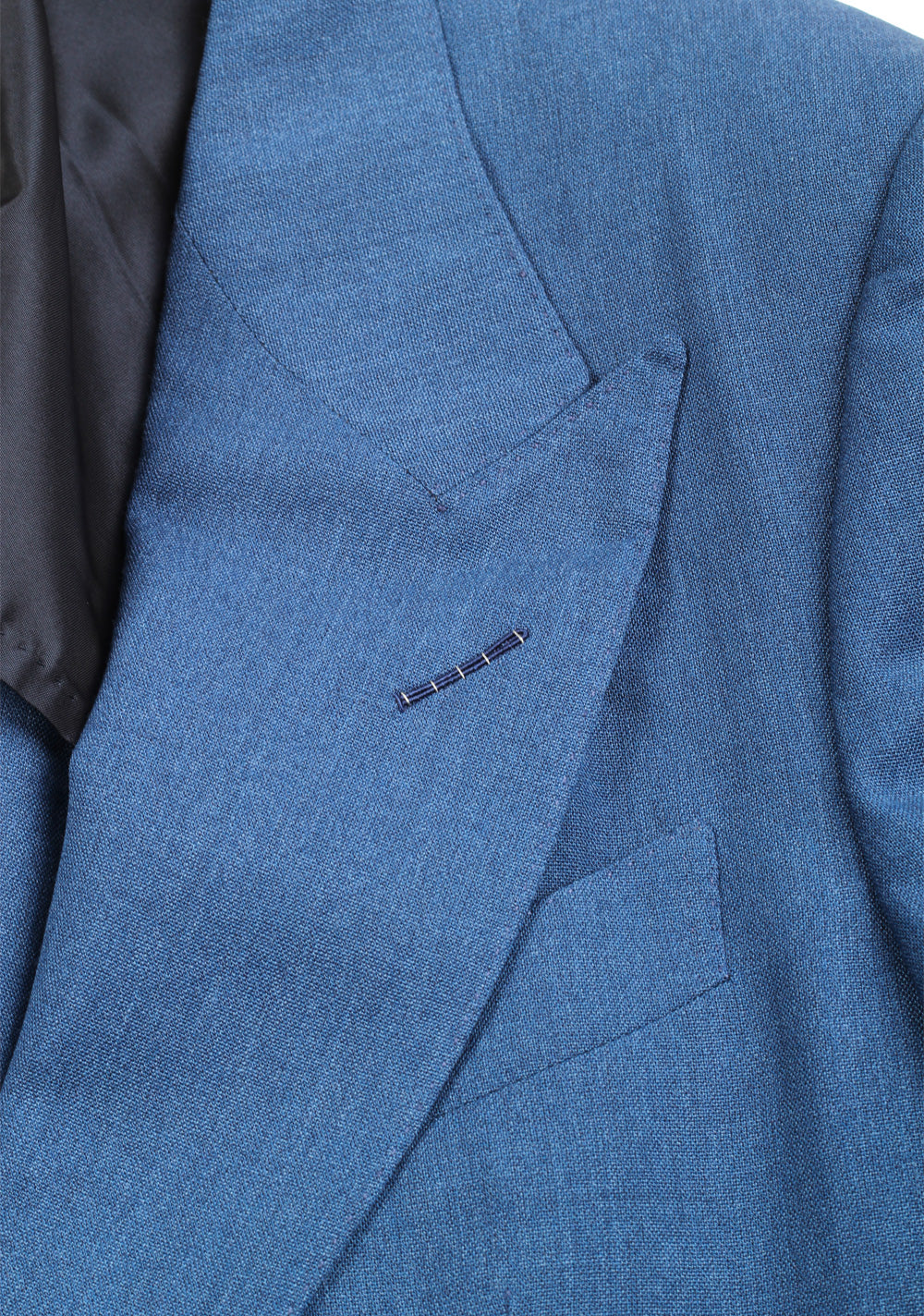 TOM FORD Shelton Blue Suit Size 48 / 38R U.S. In Wool