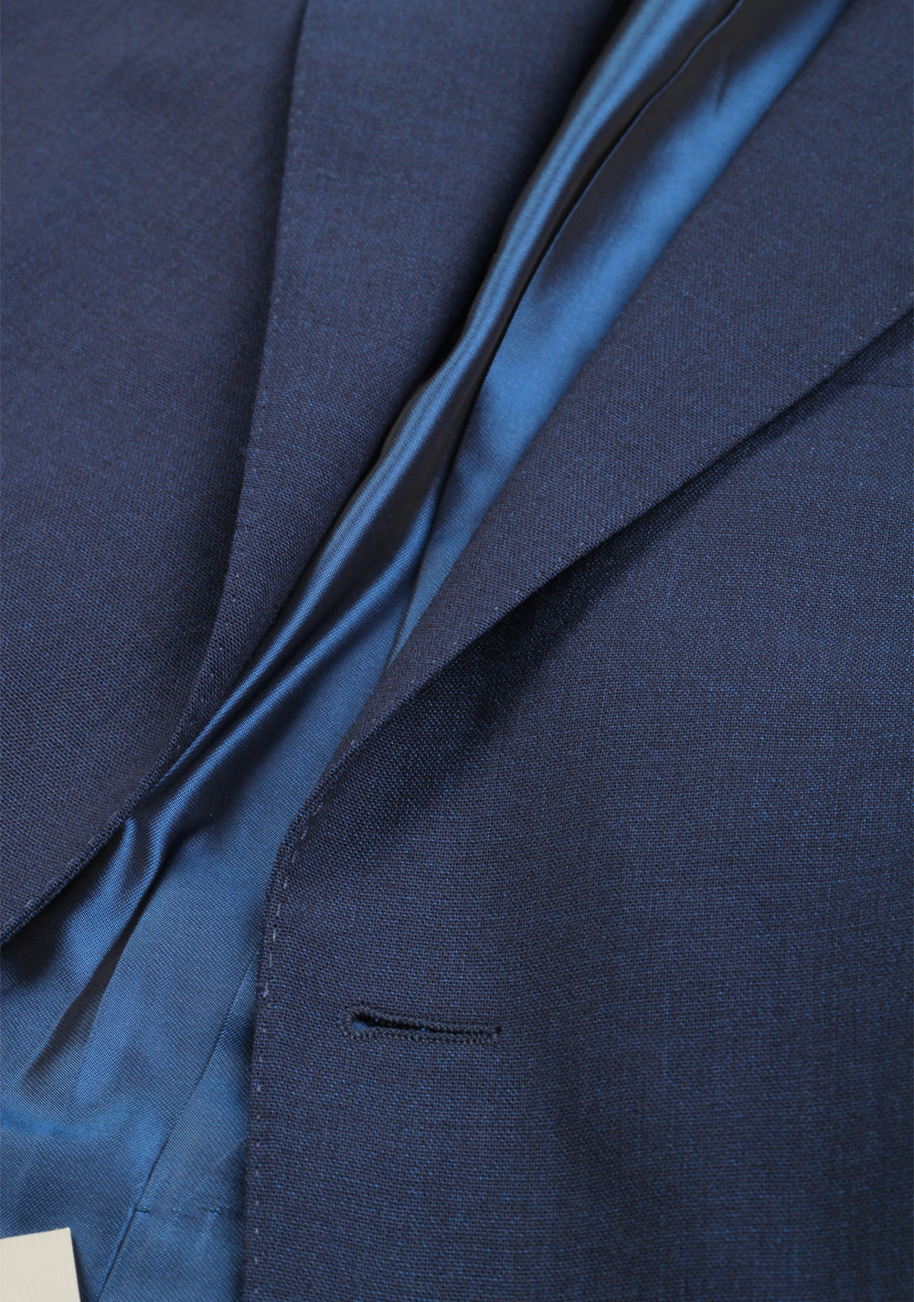 TOM FORD O'Connor Blue Suit Size 48C / 38S U.S. Wool Silk Fit Y