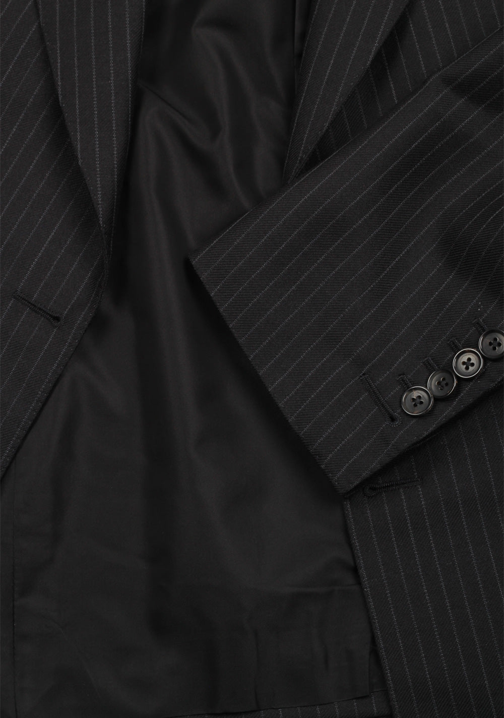 TOM FORD Shelton Gray Double Breasted Suit Size 48 / 38R U.S. In Mohair Linen
