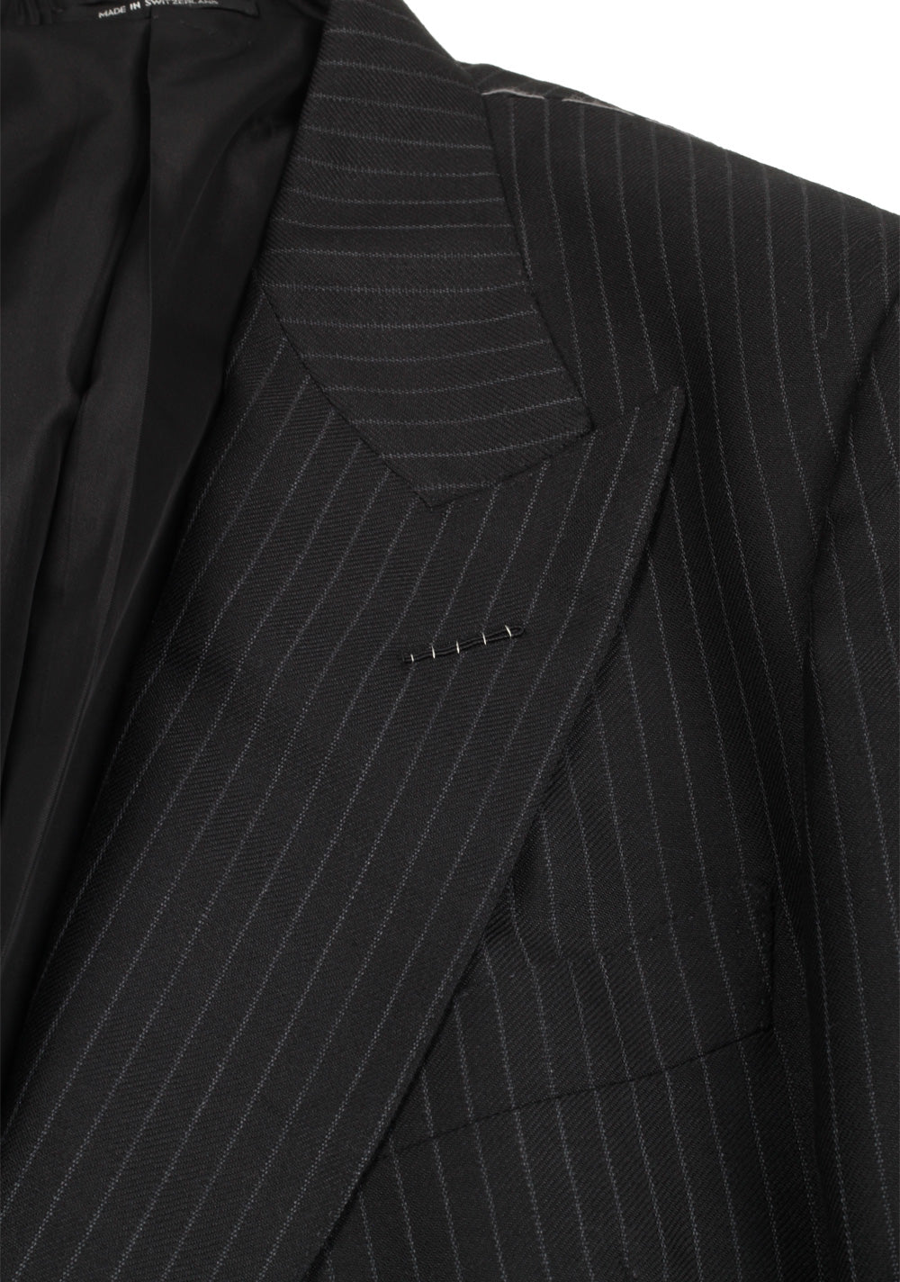 TOM FORD Shelton Gray Double Breasted Suit Size 48 / 38R U.S. In Mohair Linen