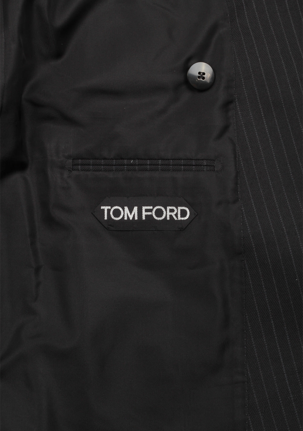 TOM FORD Shelton Gray Double Breasted Suit Size 48 / 38R U.S. In Mohair Linen