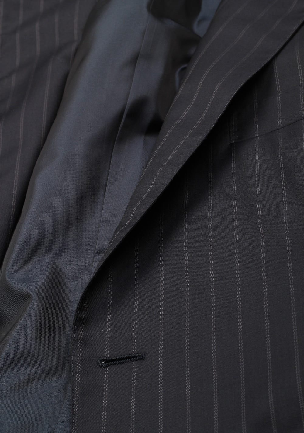 TOM FORD O'Connor Blue Suit Size 52 / 42R U.S. Wool Silk Fit Y