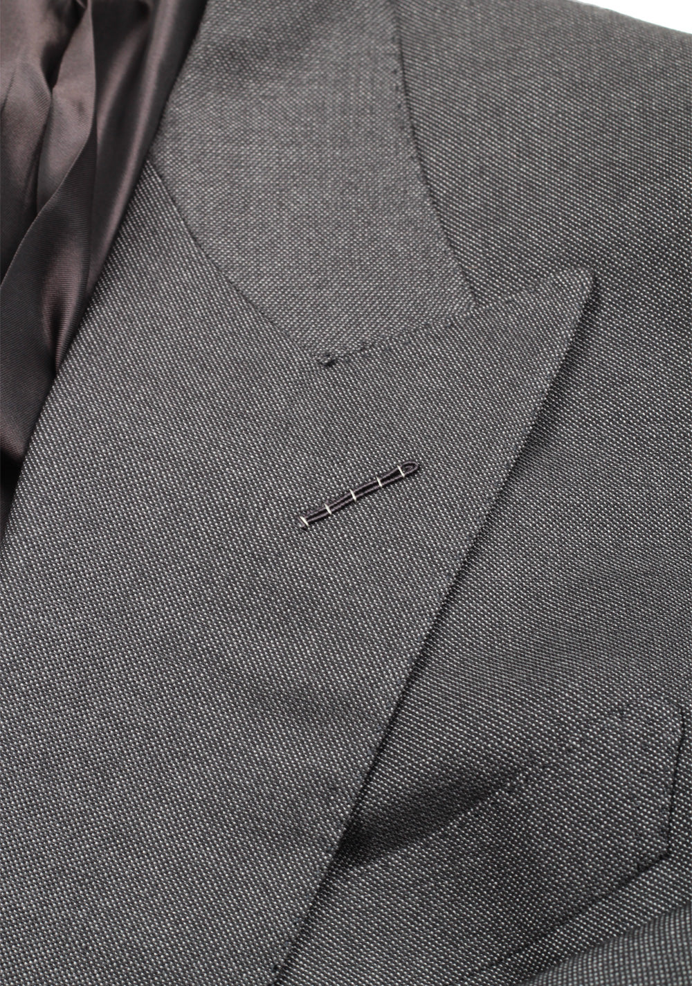 TOM FORD Shelton Gray Double Breasted Suit Size 48 / 38R U.S.
