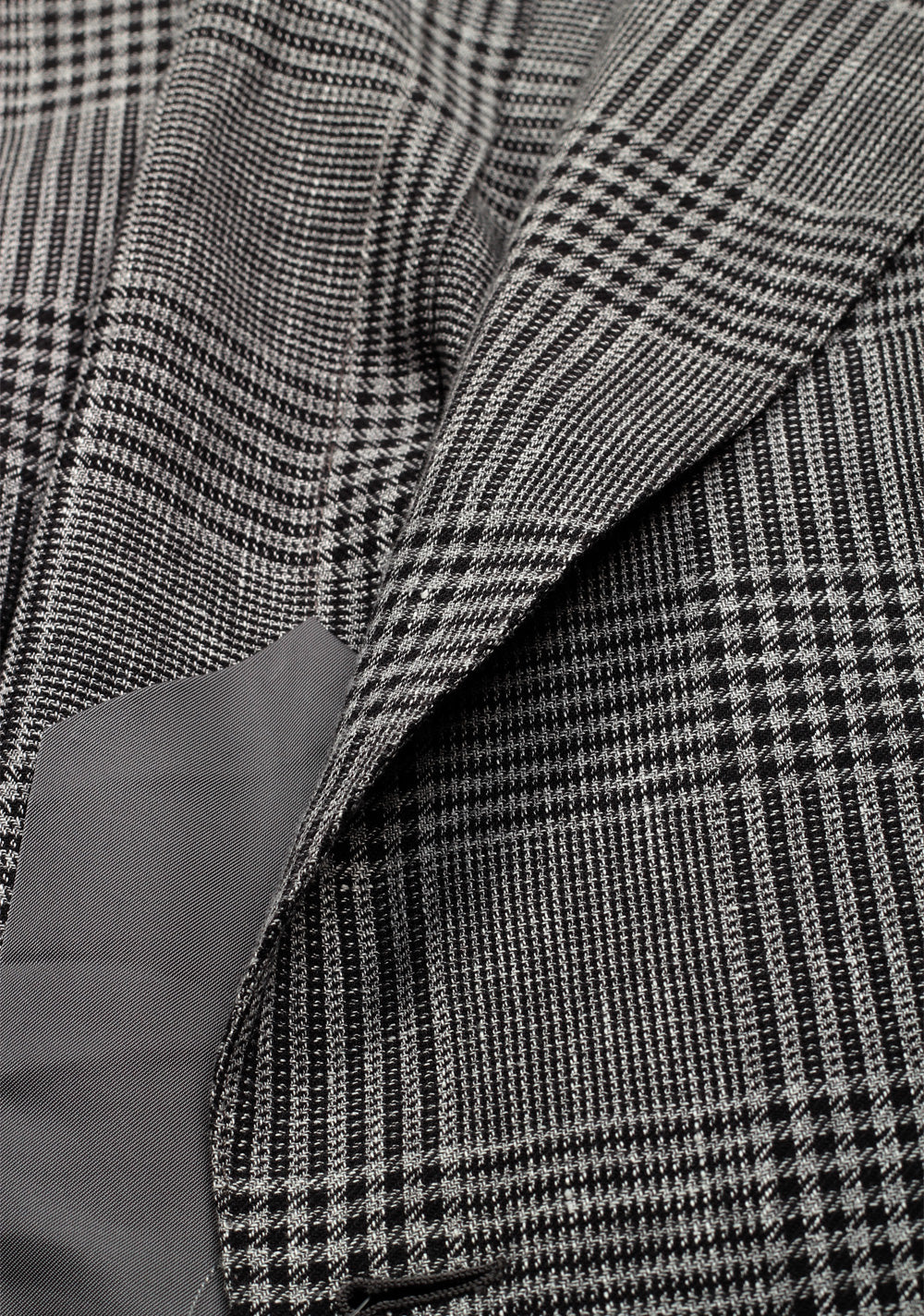 TOM FORD Shelton Checked Gray Suit Size 54 / 44R U.S.