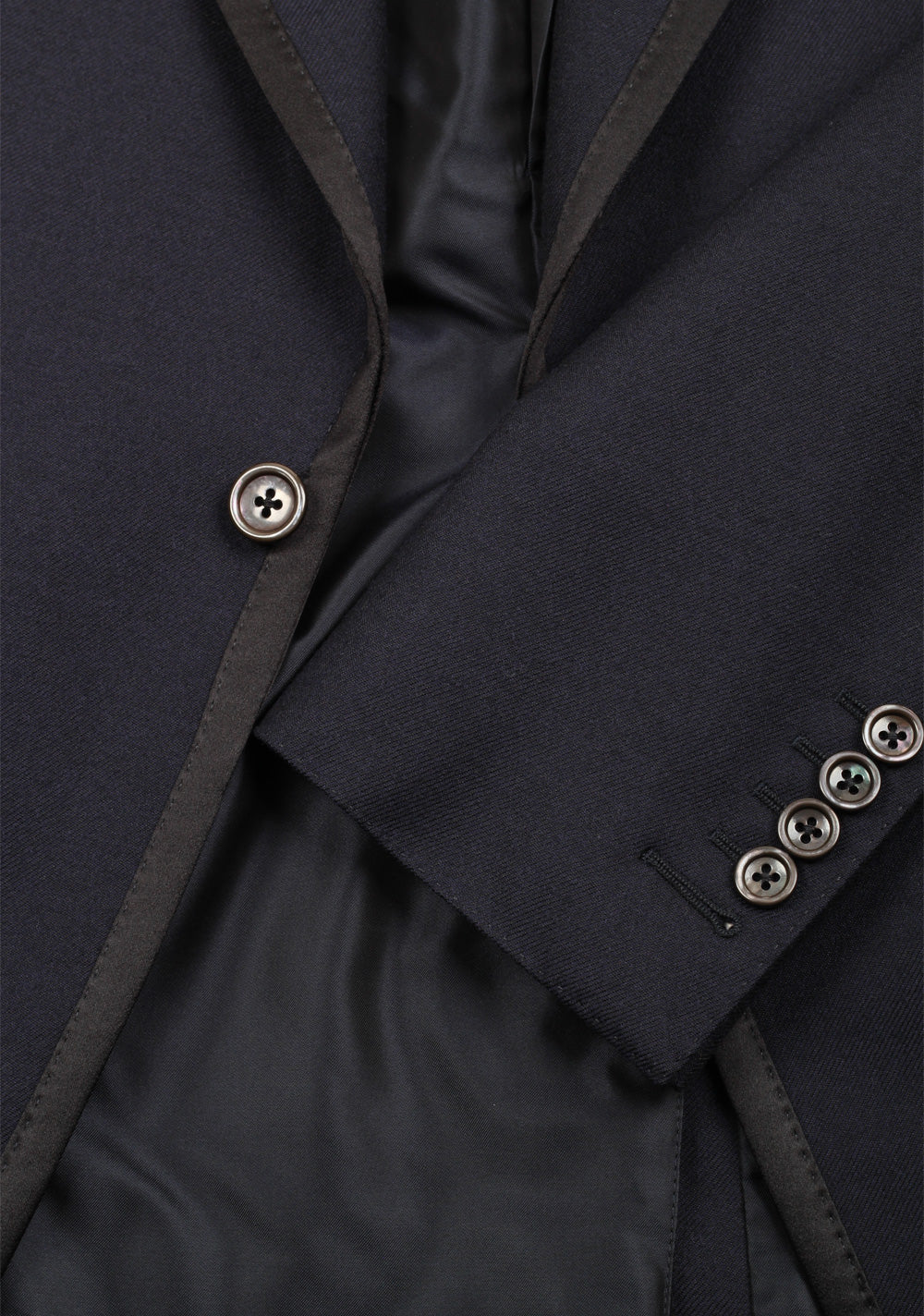 TOM FORD Shelton Blue Tuxedo Dinner Jacket Size 46 / 36R U.S.