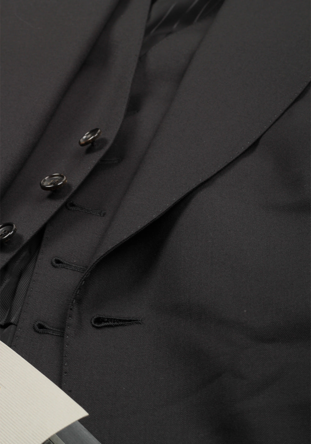 TOM FORD Windsor Black 3 Piece Suit Size 50 / 40R U.S. Wool