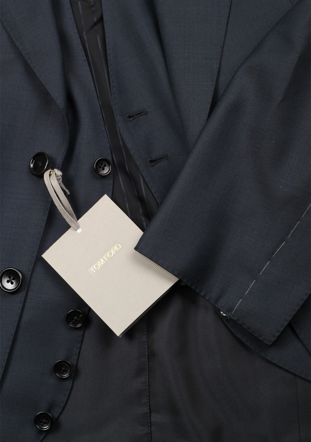 TOM FORD Shelton Blue 3 Piece Suit Size 46C / 36S U.S.