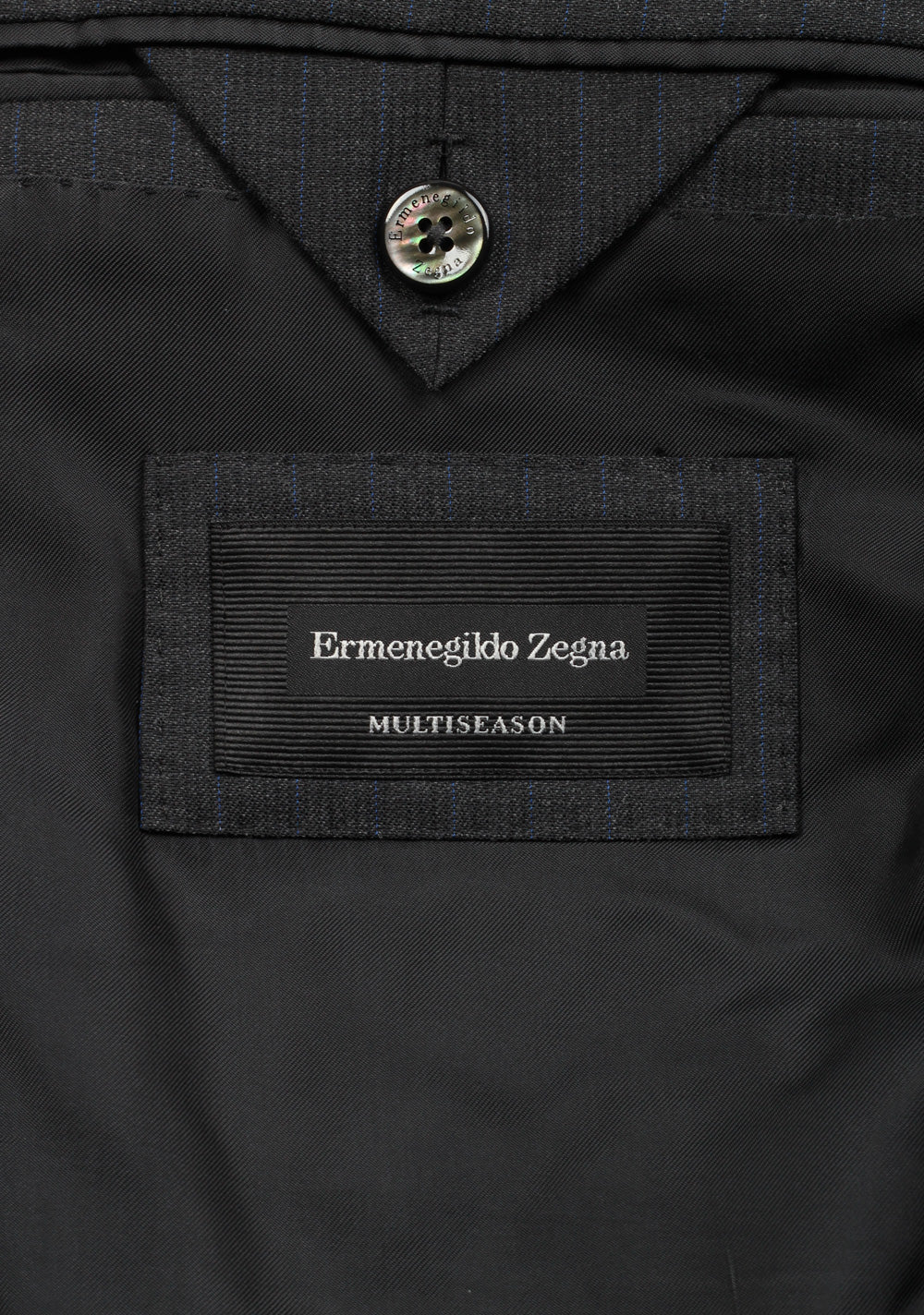 Ermenegildo Zegna Manhattan Gray Striped Suit Size 58 / 48R U.S.