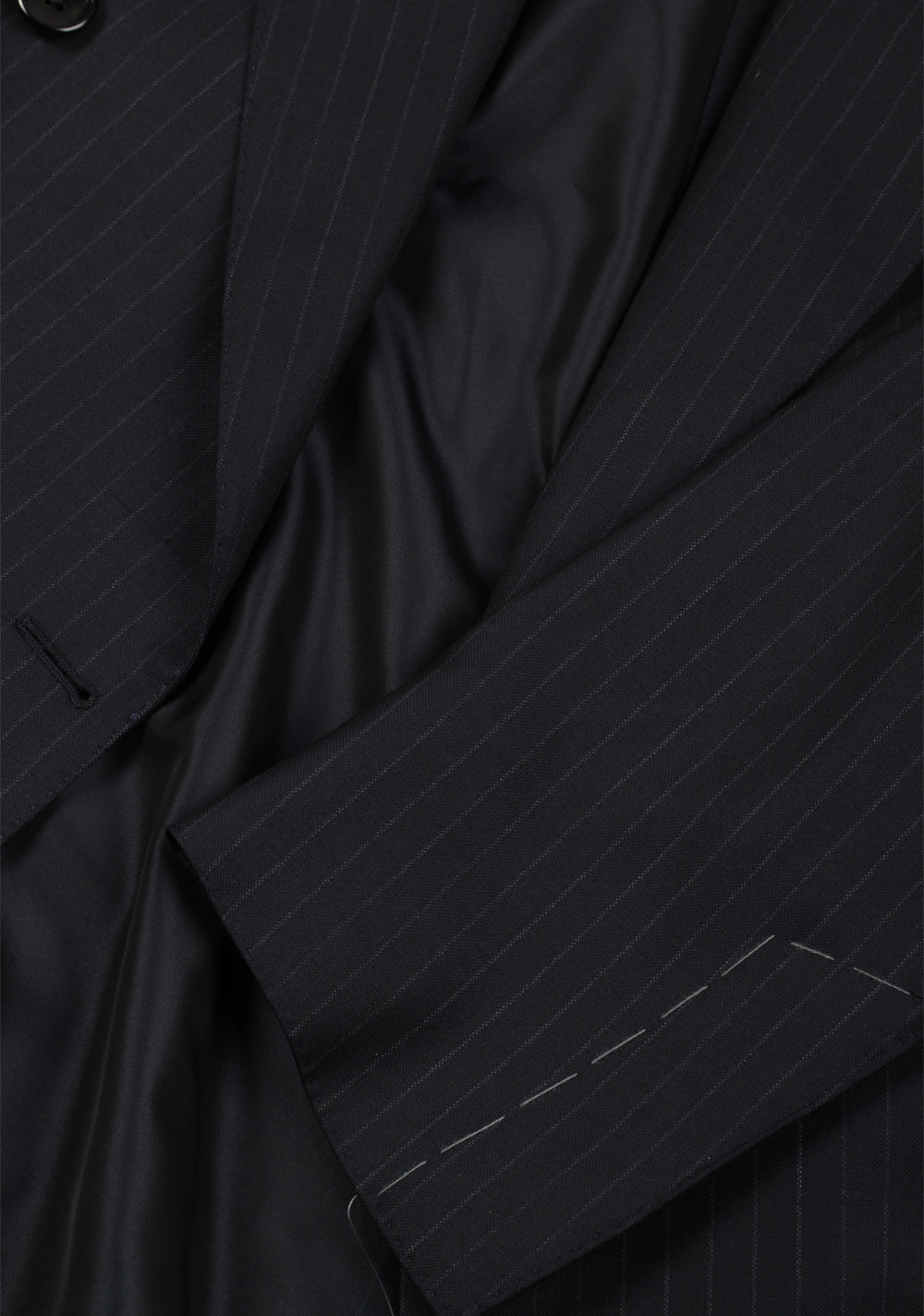 TOM FORD Shelton Blue Striped Double Breasted Suit Size 48 / 38R U.S.