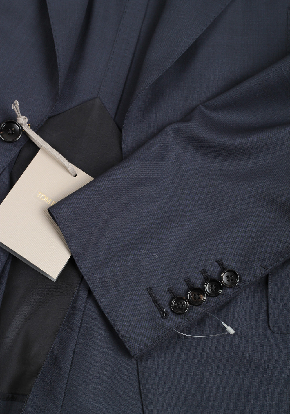 TOM FORD Shelton Solid Blue Suit Size 48 / 38R U.S. In Wool Silk
