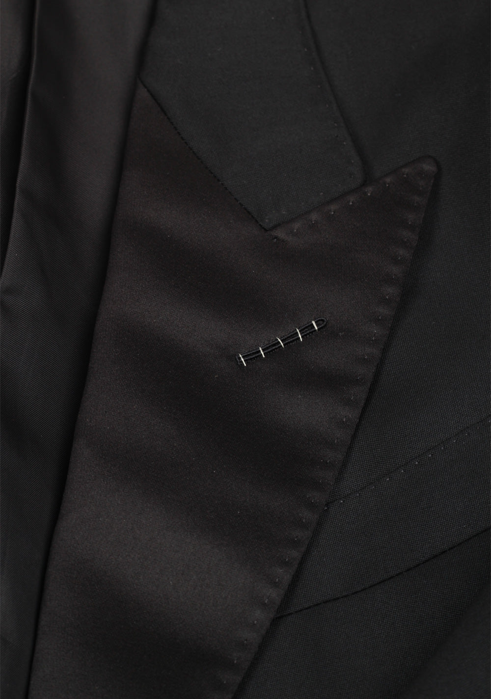 TOM FORD Shelton Black Tuxedo Dinner Suit Size 50C / 40S U.S.