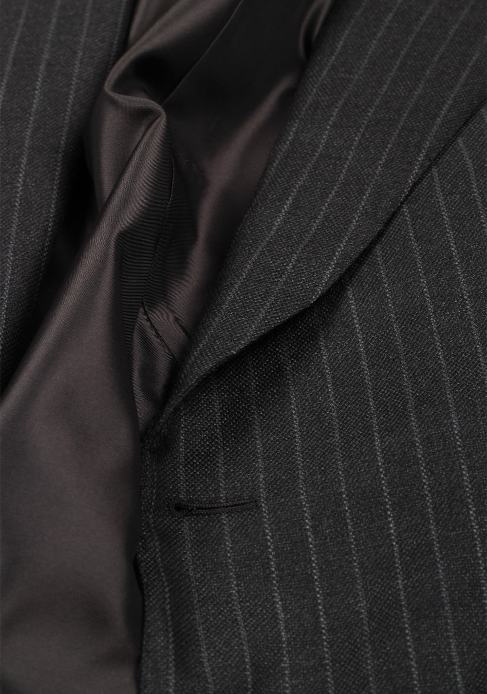 TOM FORD Shelton Gray Double Breasted Suit Size 58 / 48R U.S.