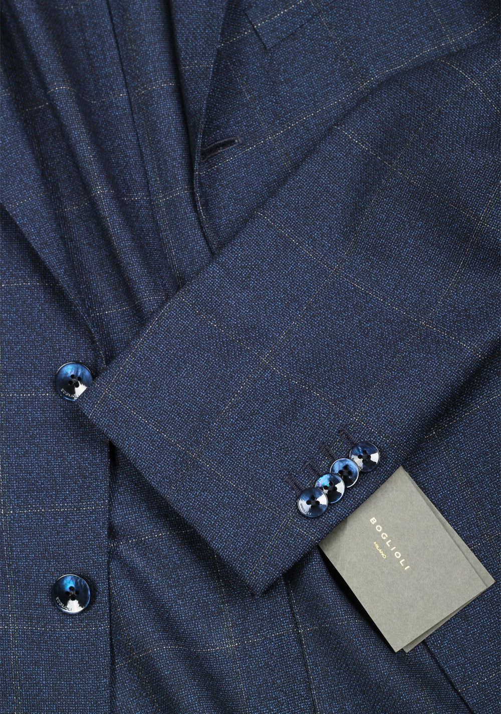 Boglioli K Jacket Blue Checked Suit Size 48 / 38R U.S.