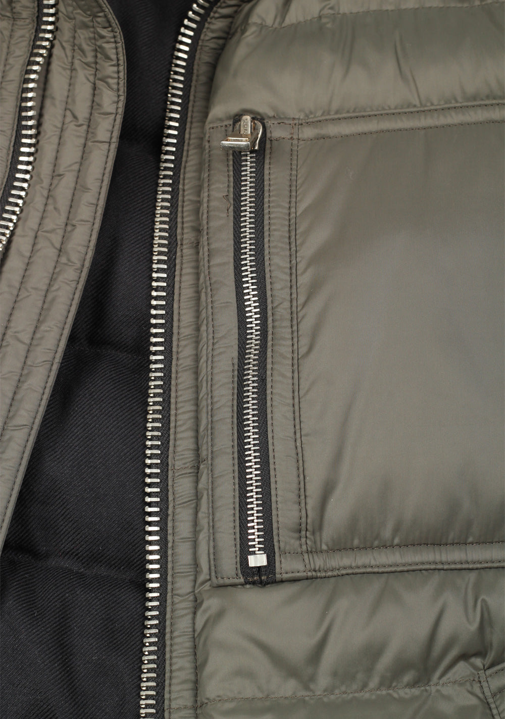 TOM FORD Taupe Quilted Shell Down Gilet Vest Size 48 / 38R U.S. Outerwear