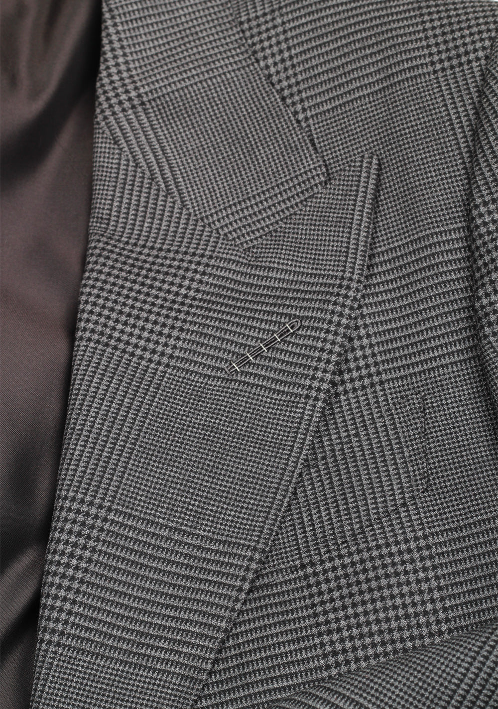 TOM FORD Shelton Checked Gray Suit Size 44C / 34S U.S.