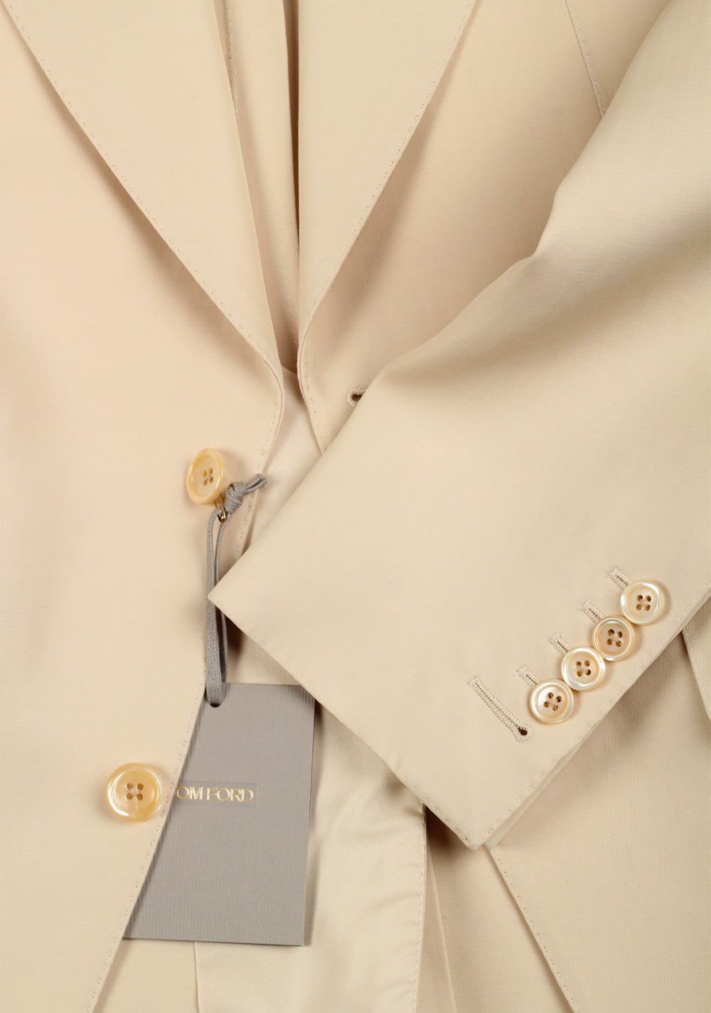 TOM FORD Atticus Off White Suit Size 46 / 36R U.S.