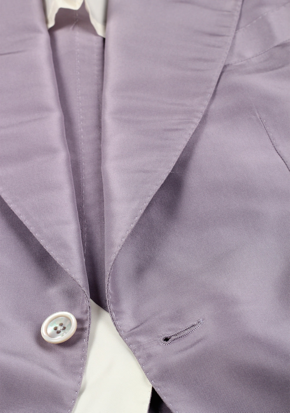 TOM FORD Atticus Lilac Silk Suit Size 46 / 36R U.S.