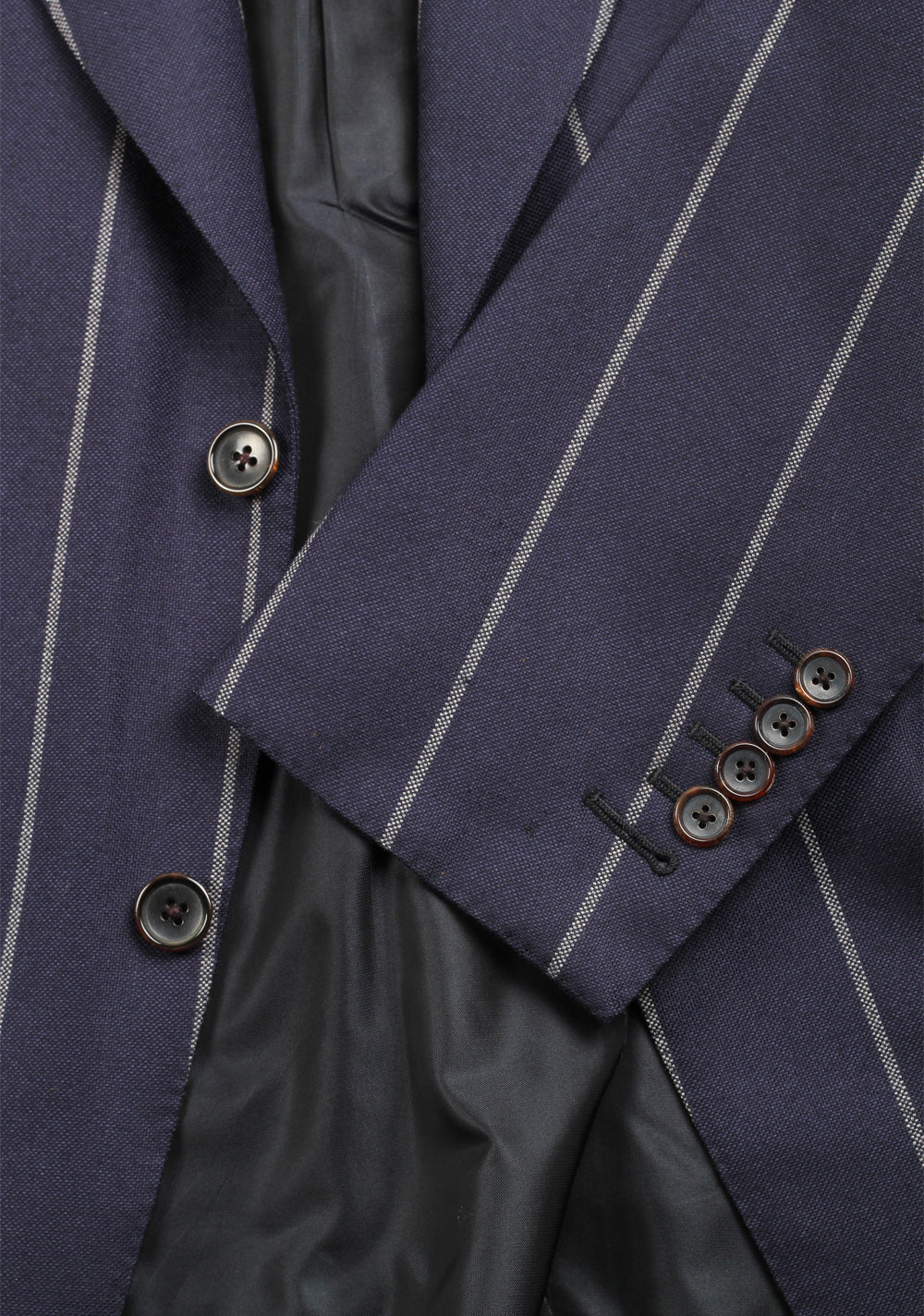 TOM FORD Buckingham Blue Striped Suit Size 48 / 38R U.S. Fit C