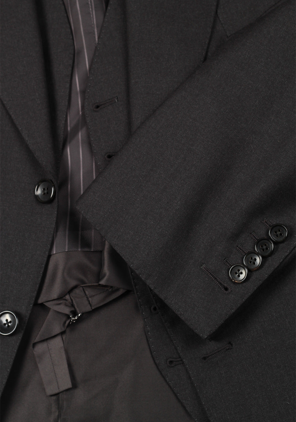 TOM FORD Windsor Gray 3 Piece Suit Size 60 / 50R U.S. Wool Fit A