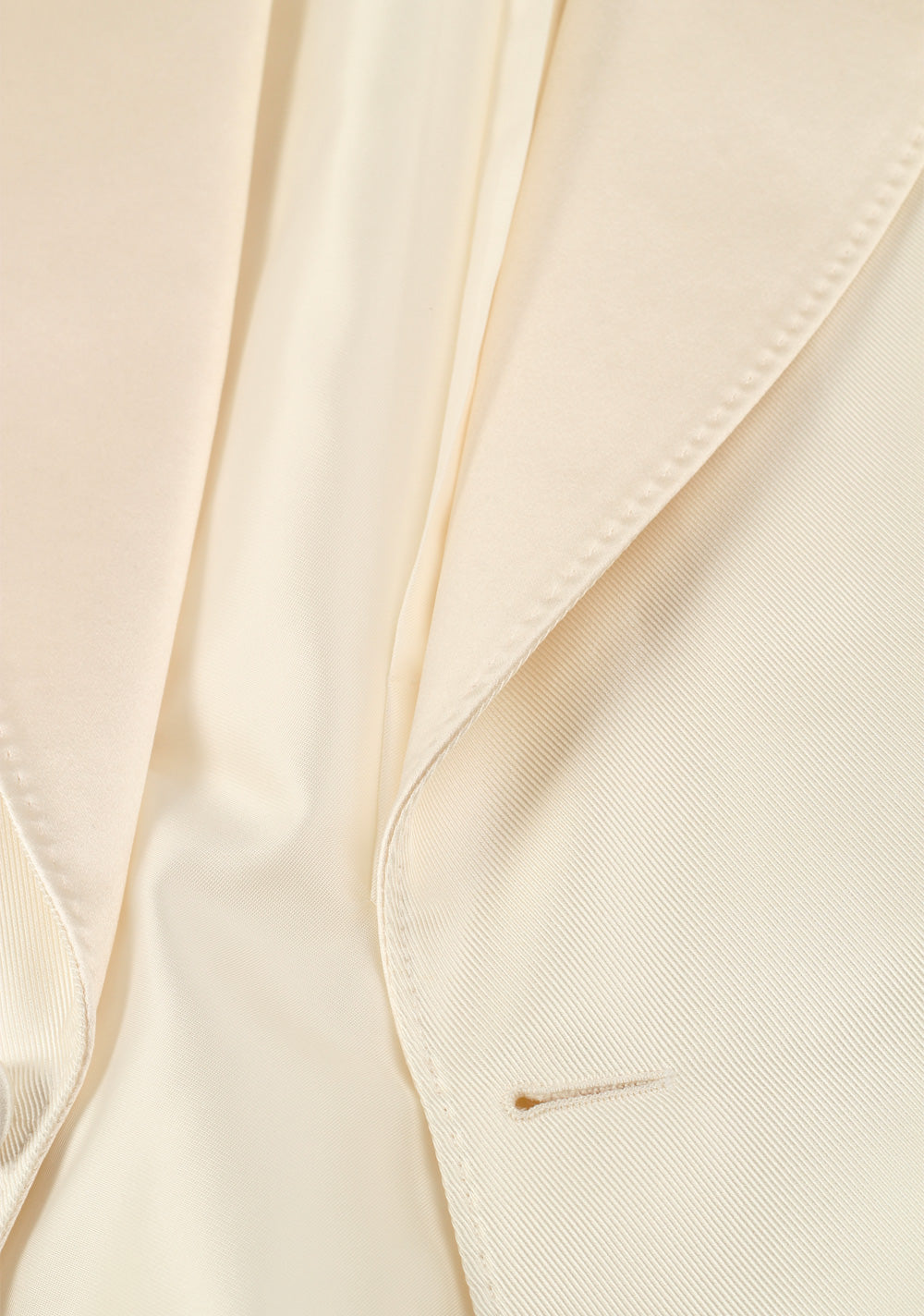 TOM FORD Atticus Ivory Tuxedo Dinner Jacket Size 46 / 36R U.S.