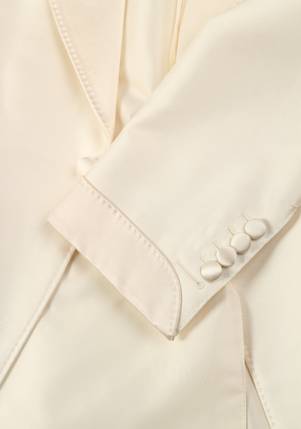 TOM FORD Atticus Ivory Tuxedo Dinner Jacket Size 46 / 36R U.S.