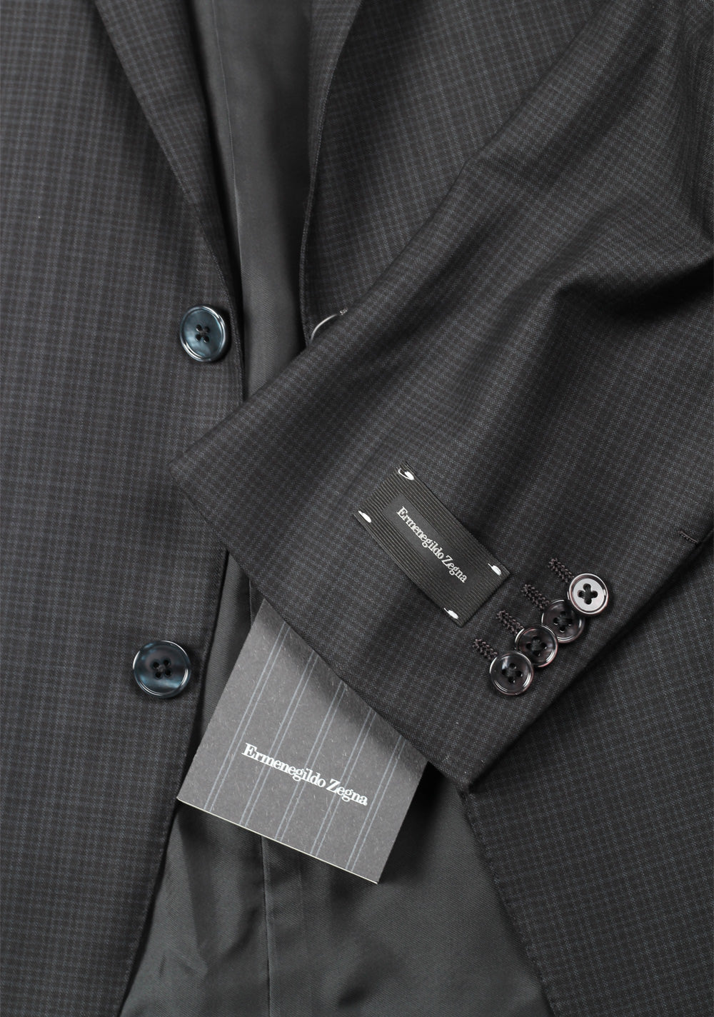 ZEGNA Milano Gray 15 Milmil 15 Checked Suit Size 56 / 46R U.S.