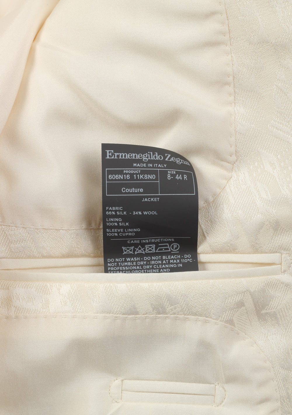 ZEGNA Couture Off White Tuxedo Dinner Jacket Size 44 / 34R U.S.