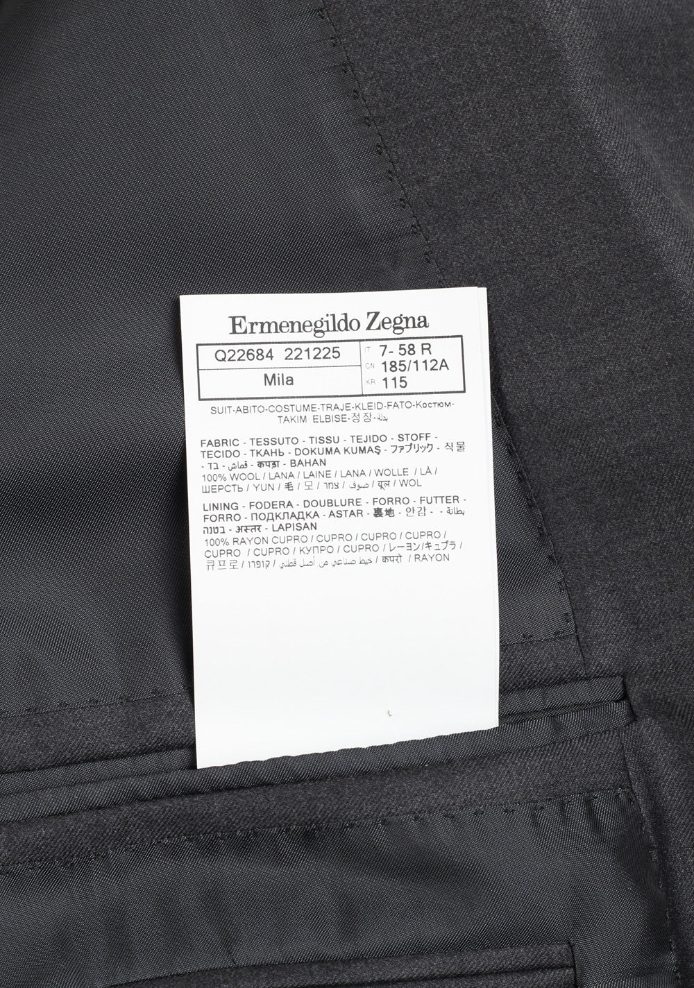 ZEGNA Milano Trofeo Gray Solid Suit Size 58 / 48R U.S.