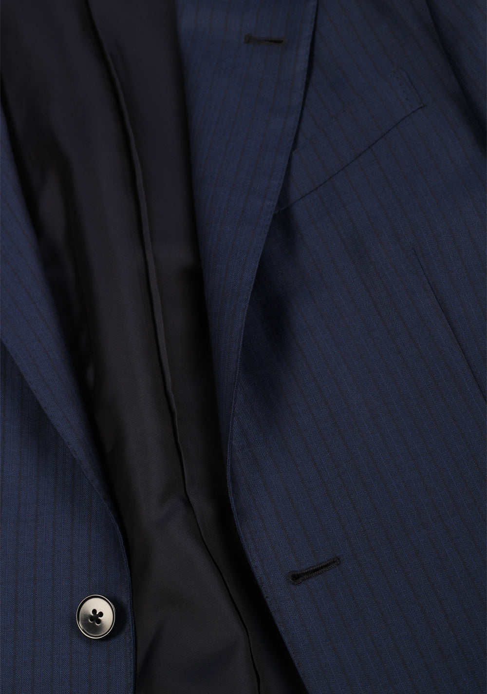 Ermenegildo Zegna Milano Trofeo Blue Striped Size 46 / 36R U.S.