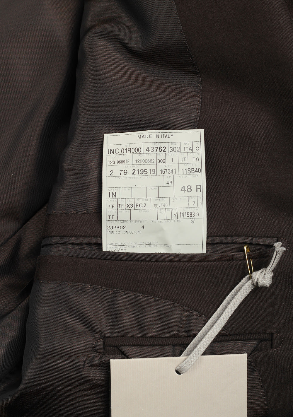 TOM FORD Shelton Brown Suit Size 48 / 38R U.S. In Cotton