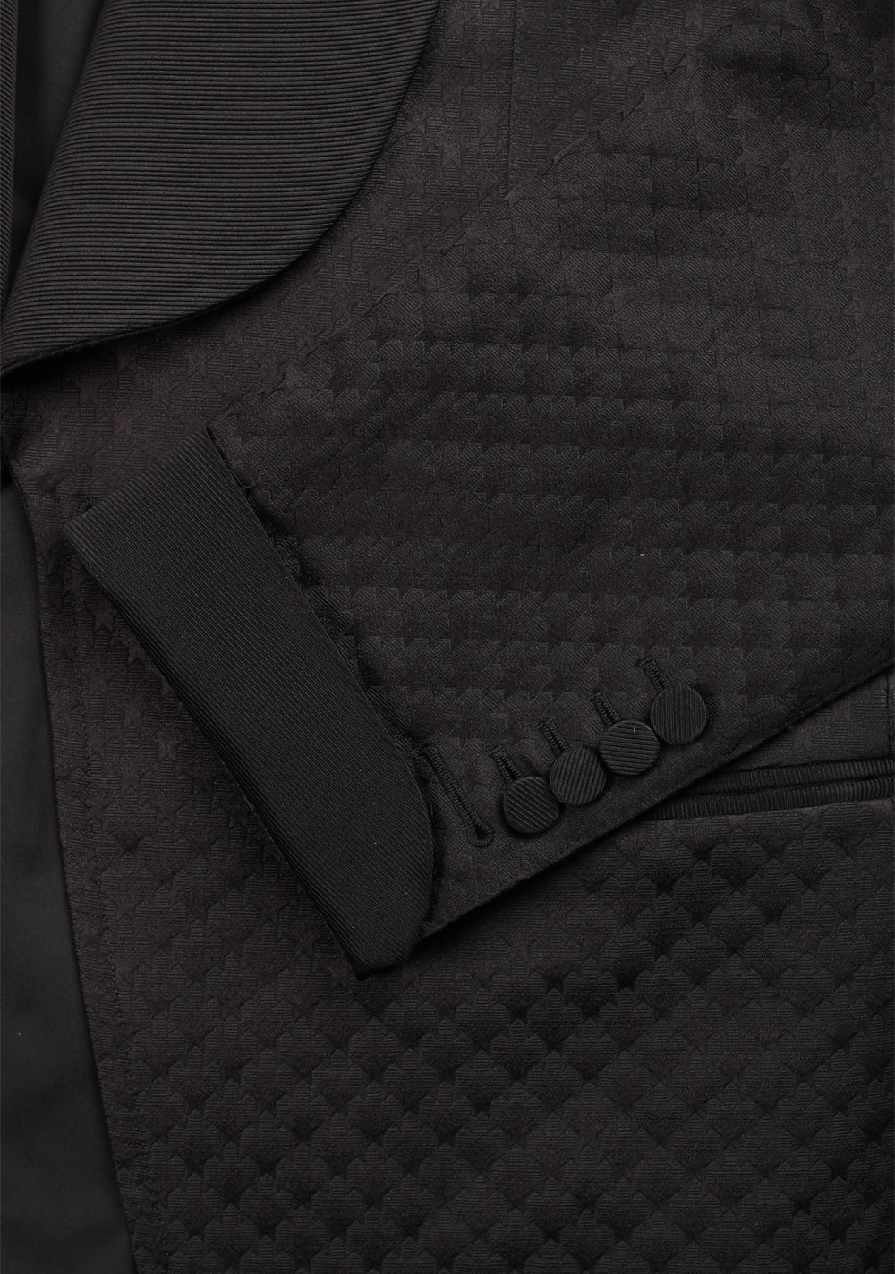 TOM FORD Wetherby Black Tuxedo Dinner Jacket Size 48 / 38R U.S.