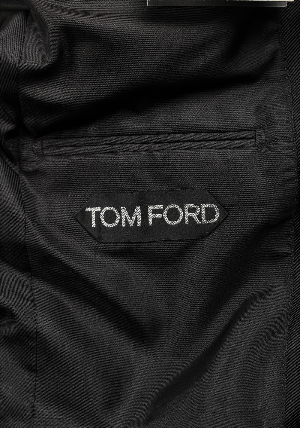 TOM FORD Wetherby Black Tuxedo Dinner Jacket Size 48 / 38R U.S.
