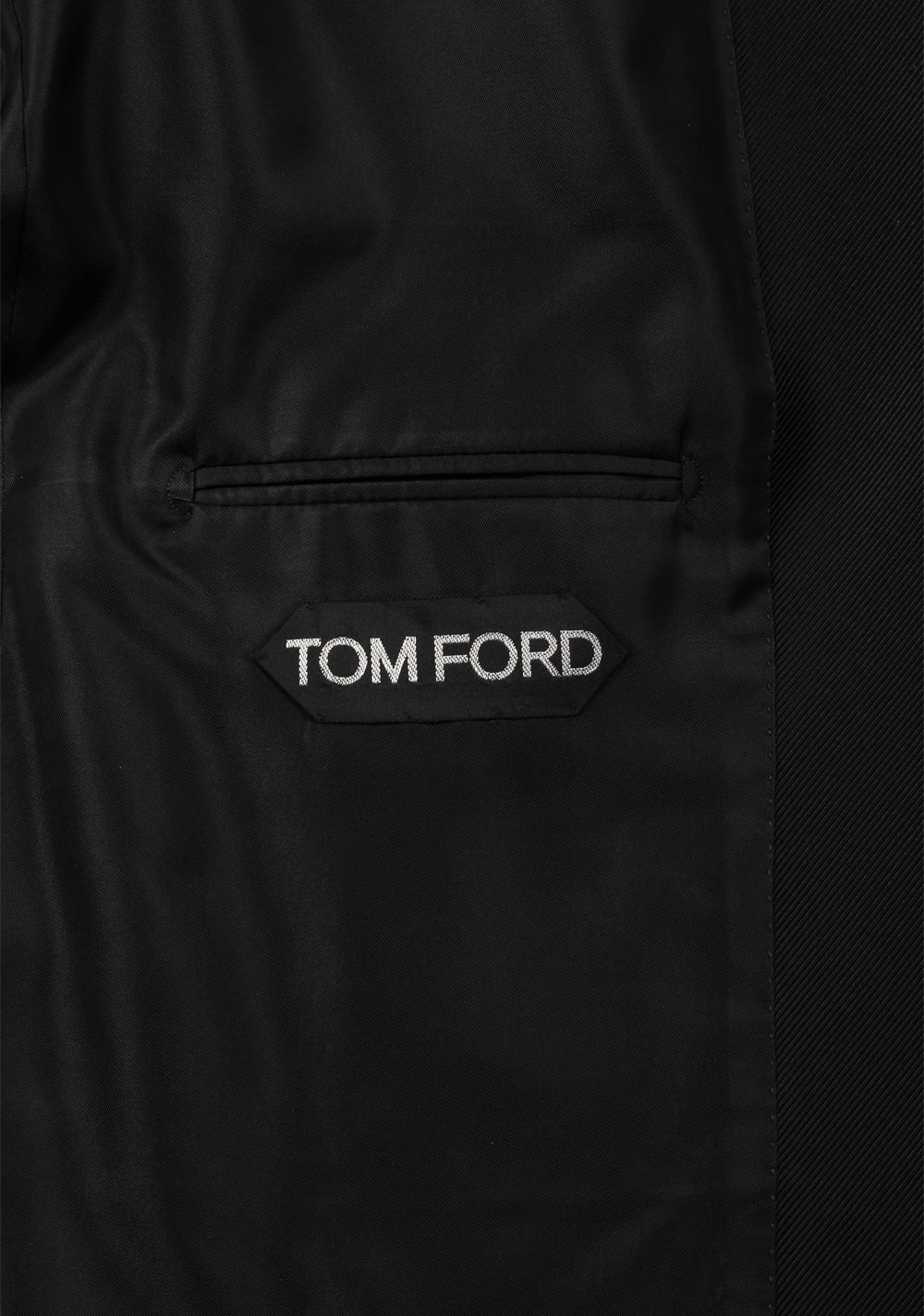 TOM FORD Windsor Black Tuxedo Suit Smoking  Shawl Collar Size 56 / 46R U.S. Fit A