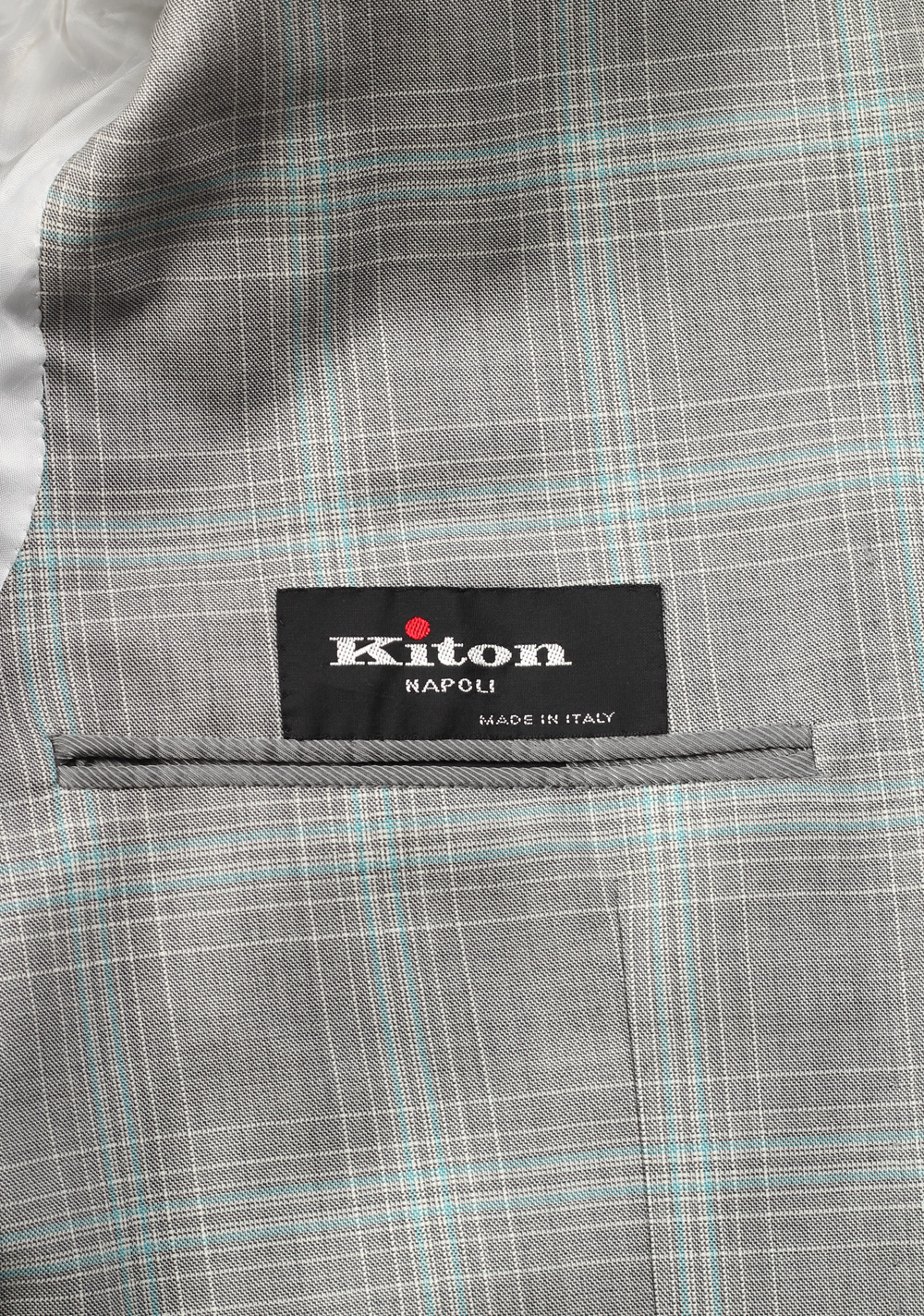 Kiton Suit Size 48 / 38R U.S. 14 Micron Super 180S | Costume Limité