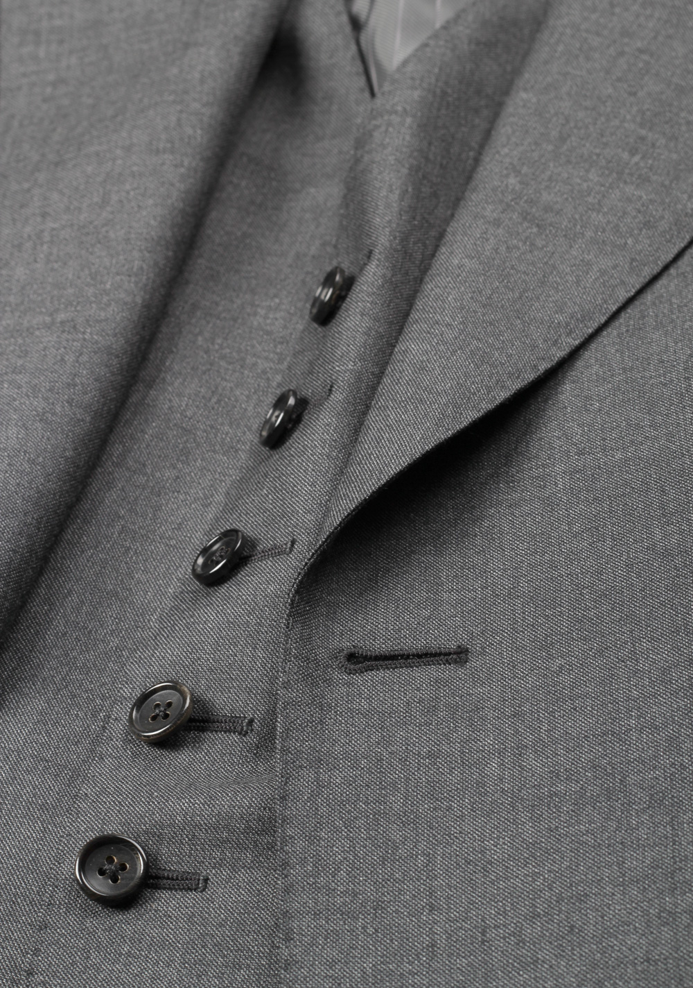 TOM FORD Suit 3 Piece Size 54C / 44S U.S. Wool – image 3
