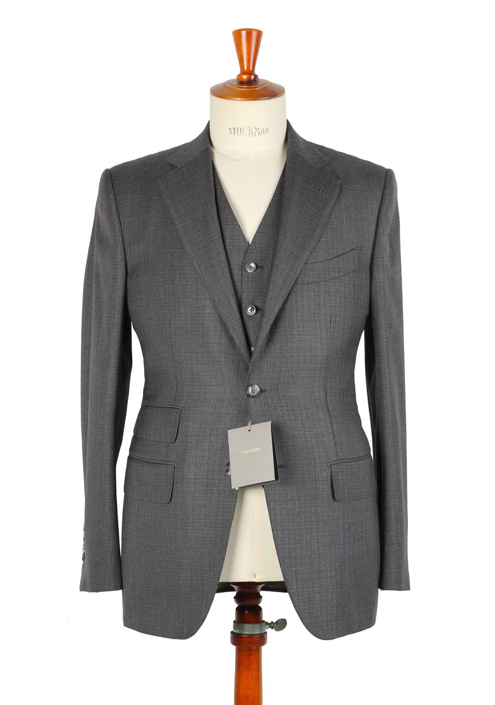TOM FORD Gray Suit 3 Piece Size 48R / 38 U.S. Wool Silk Base B