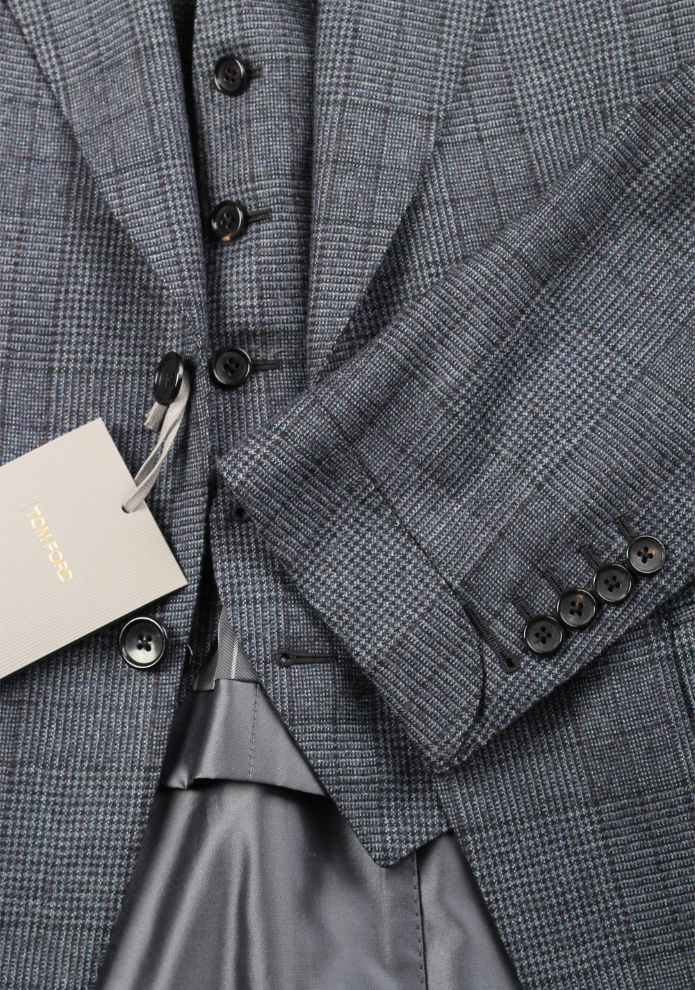 TOM FORD Gray 3 Piece Suit Size 48R / 38 U.S. Wool Fit Z | Costume Limité
