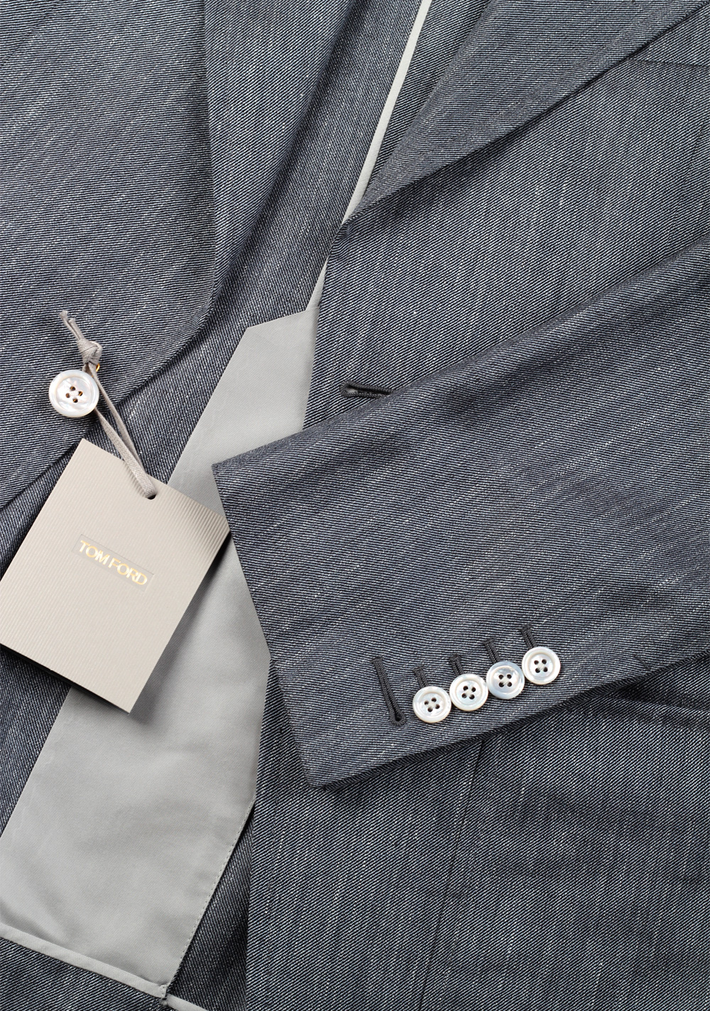 TOM FORD Wetherby Silver Suit Size 48 / 38R U.S. Wool Mulberry Silk Linen Base T | Costume Limité