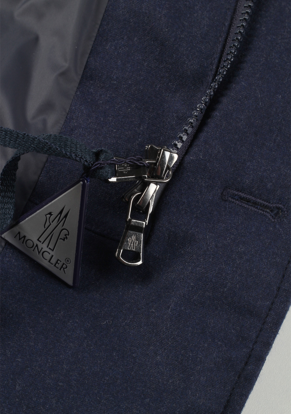 Moncler Rodin Coat Size 3 / M / 50 / 40 U.S. | Costume Limité