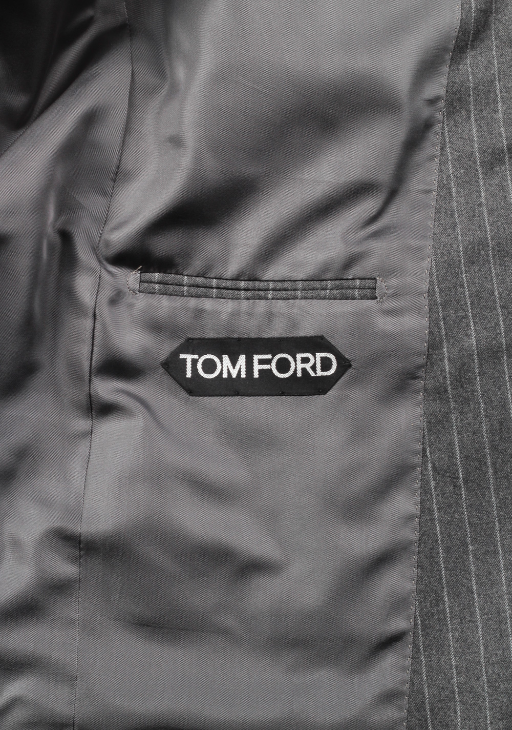 TOM FORD Windsor Gray Pinstripe Suit Size 50 / 40R U.S. Wool Silk Fit A ...